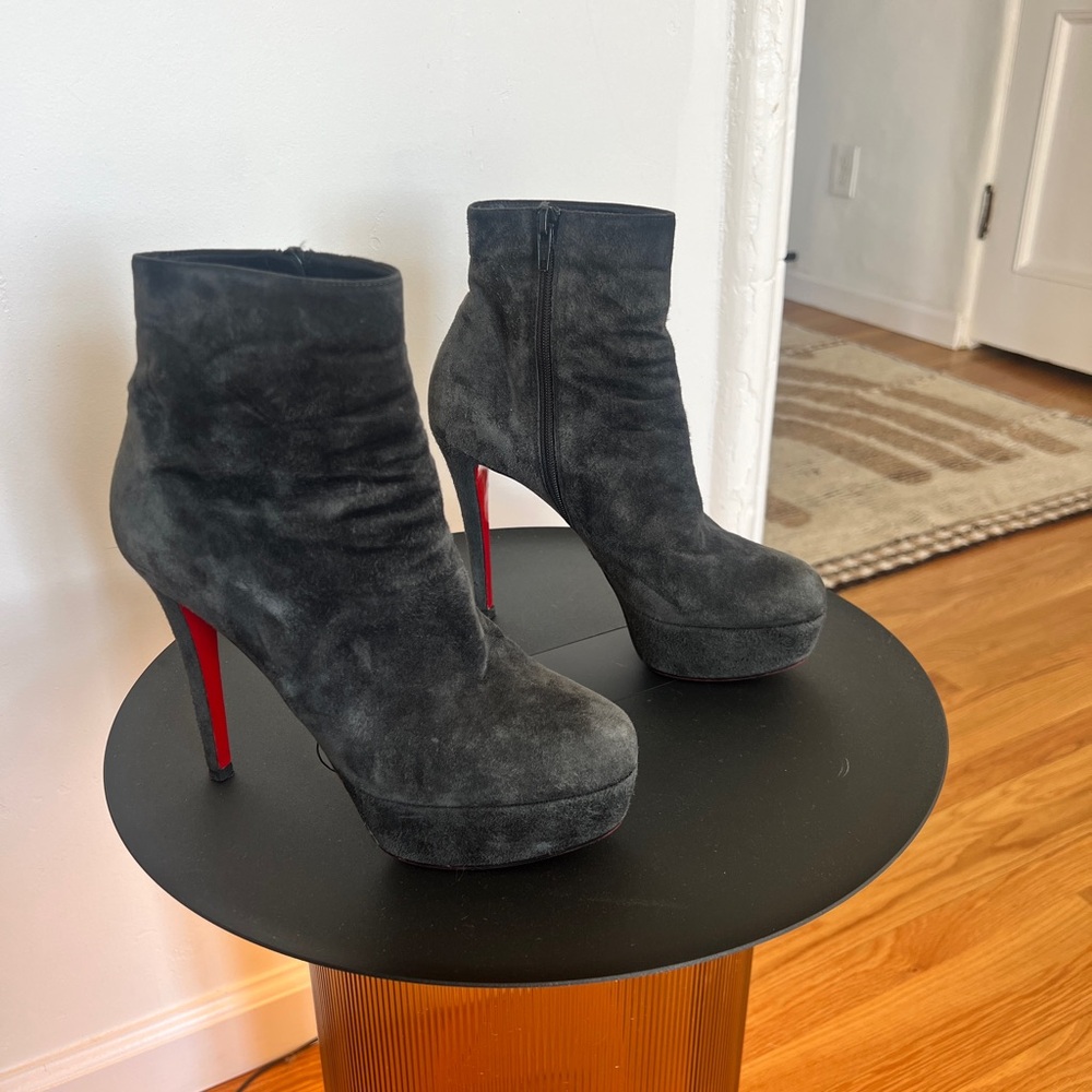 Christian Louboutin Bianca Platform bootie - Size 37.5